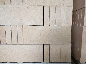 High alumina flat brick