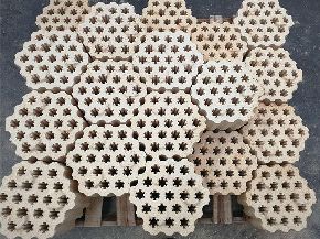 High alumina grid bricks