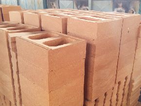 Clay shaped bricks