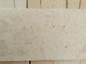 High alumina brick