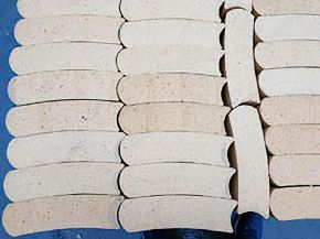 Universal arc brick